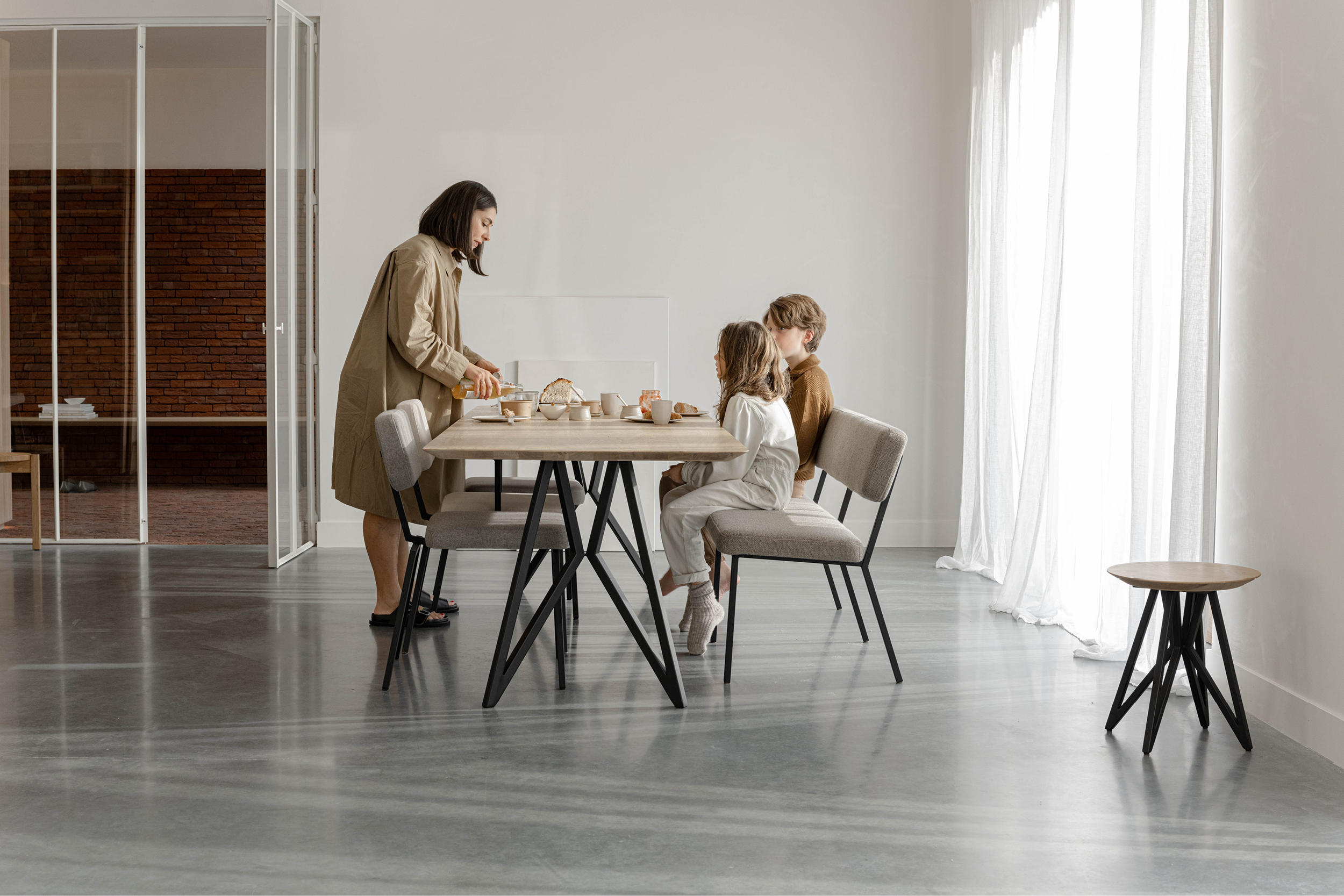 FAQ - How to choose the right dining table